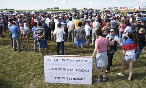 Productores autoconvocados se movilizan y suman el apoyo de la Mesa de Enlace