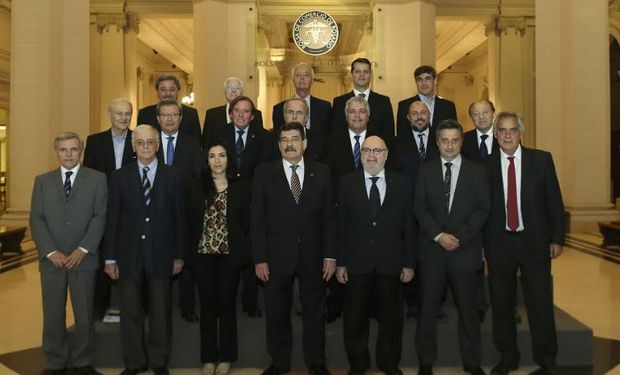 Asamblea ordinaria de asociados de la Bolsa de Comercio de Rosario.
