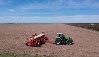 Retraso en la siembra y menos inversión: definen como economía de guerra a la estrategia del productor