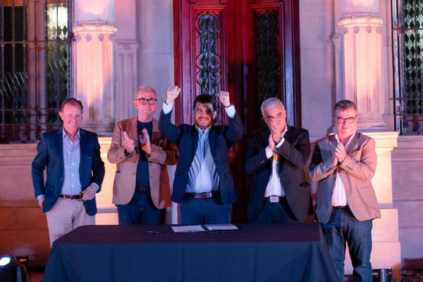 Autoridades acto UNR Venado Tuerto