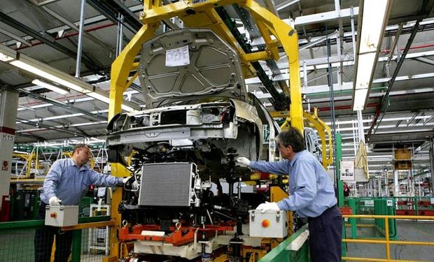 Cayó 6% la producción industrial en marzo