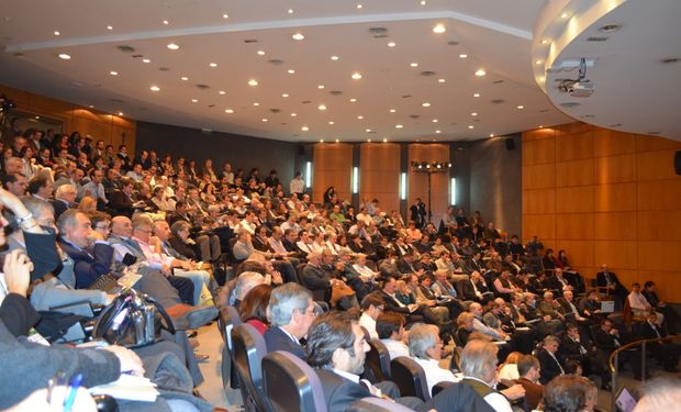 El Auditorio del IAE Business School de Pilar será la sede elegida. Foto de archivo.