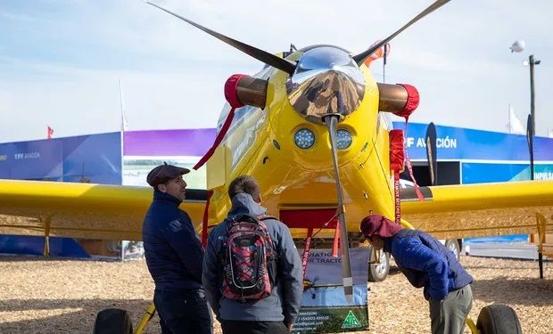 La aviación agrícola crece y muchos productores optan por adquirir equipos para la aeroaplicación