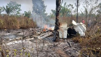 Avião cai em fazenda e mata empresário rural, dois netos e mais duas pessoas em Mato Grosso