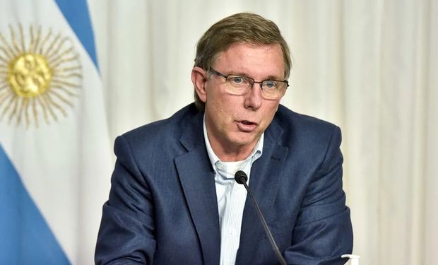 El exsecretario de Agricultura apuntó contra las medidas de Milei: “Engañan a los productores”