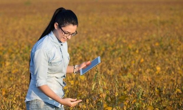 Banco Macro en Expoagro 2024, con el nuevo portal de gestión de créditos para el campo: cómo es Red Agro