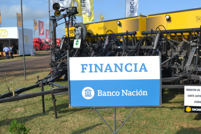 noticiaspuertosantacruz.com.ar - Imagen extraida de: https://news.agrofy.com.ar/noticia/212225/banco-nacion-ahora-es-sociedad-anonima-que-cambia-y-como-va-ser-relacion-agro