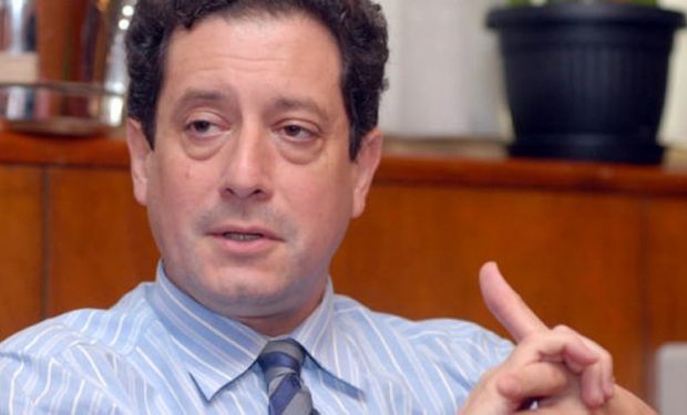 El Banco Central se refirió al posible endurecimiento del cepo al dólar