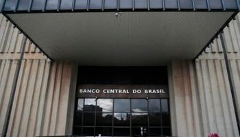 Ata do Copom indica Selic a 15% “por período bastante prolongado”