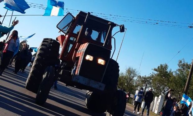 Con una fuerte presencia policial, se realizó un nuevo banderazo en Avellaneda que se replicó en distintos puntos del país