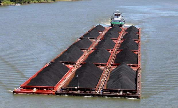 Hidrovía: Paraguay apuntó contra la Argentina por una decisión que afecta el abastecimiento de combustible
