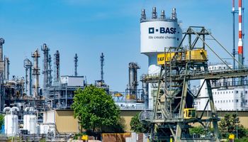 Basf adquire empresa de controle biológico de pragas AgBiTech