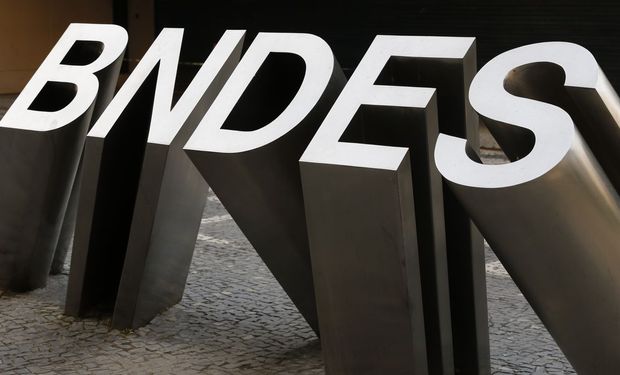 BNDES lançou no dia 30 edital de chamada para aquisição de créditos de carbono de R$ 100 milhões. (Foto: Agência Brasil)