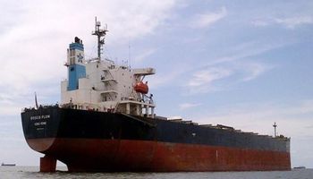 Aumenta más de un 3 % el peaje para los buques que transitan el Canal Martín García