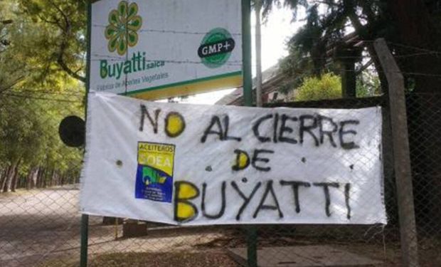 Aceiteros se declararon en alerta ante el inminente cierre de la planta de Buyatti