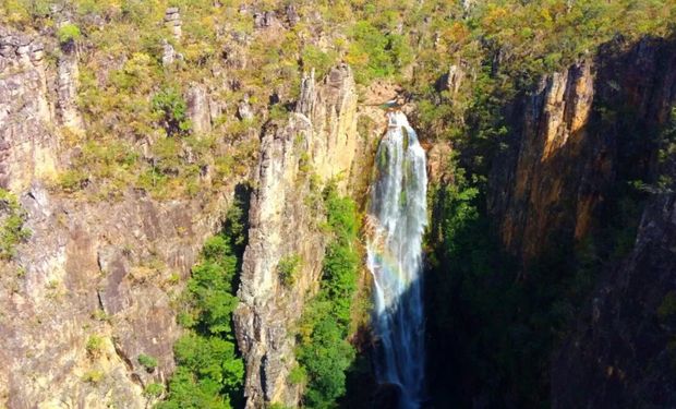 Justiça proíbe fazendeiro de cobrar pedágio para cachoeiras na Chapada dos Veadeiros