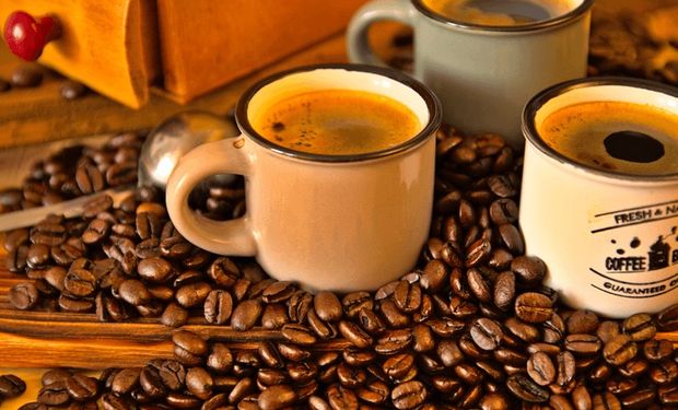 Consumo de café despenca no mercado interno, enquanto exportações disparam