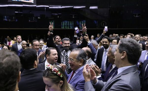 IOF_camara