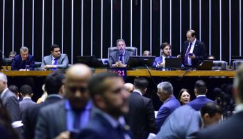 Câmara aprova PL que regulamenta mercado de carbono e mantém agro fora