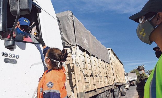 Transportistas sobre el nuevo certificado para circular: “Van a lograr parar el transporte”