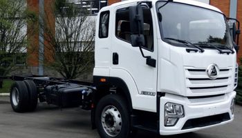 Industria argentina: presentaron un nuevo camión en un mercado cada vez más competitivo