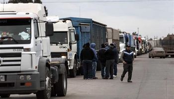 Reactivación del agro obliga al uso de casi un millón de camiones sólo en Rosario
