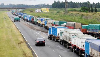 Rosario: Estiman un ingreso de 2 millones de camiones con granos 