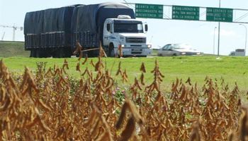 Por la suba del gasoil, en 2017 perdió rentabilidad el transporte de cargas para el agro