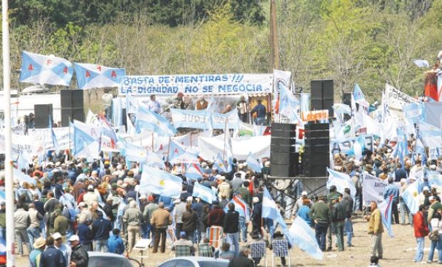 Luis Etchevehere, afirmó que la protesta será "contundente".