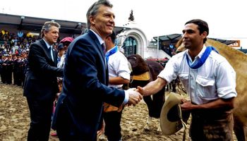 Macri destacó que la cosecha récord de trigo es "trabajo para todos los argentinos"