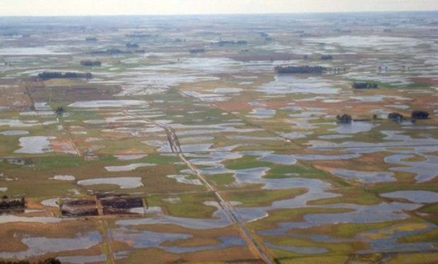 Es muy difícil contener los enormes volúmenes de agua cuando se descargan precipitaciones de gran intensidad.