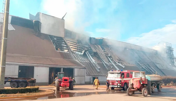Incendio en Prodeman: el fuego continuará activo hasta el domingo