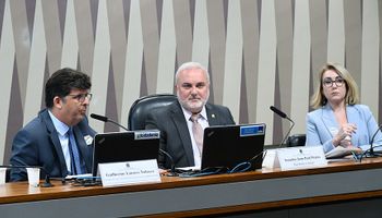 Comissão do Senado debate sequestro de CO2 no solo