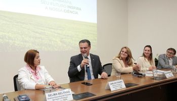 Imagem do agro é o maior desafio do setor, diz Fávaro