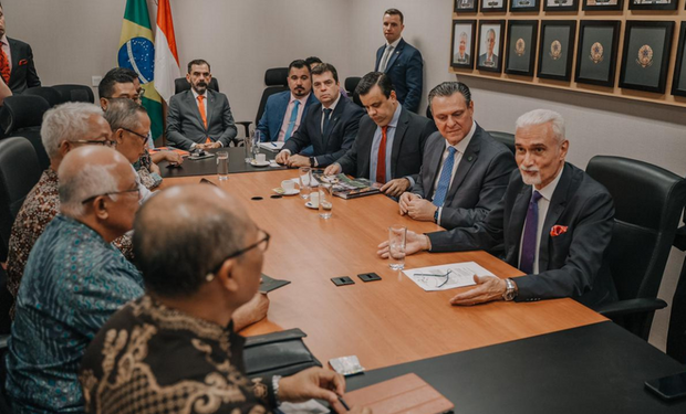 Encontro aconteceu hoje em Jacarta, na Indonésia