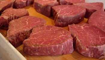 Estados Unidos: habilitan 5 mil toneladas del cupo de exportación de carne vacuna