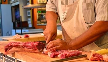 La carne subió hasta 17% en Liniers y el aumento llegó al mostrador