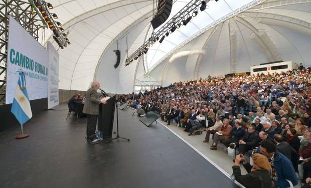 Casamiquela al lanzar Cambio Rural II en Tecnópolis en julio de 2014.