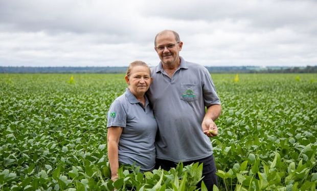 Natural de Santo Cristo, Rio Grande do Sul, ele e sua esposa, Helena Bender Riffel, mudaram para MT em 1989. (Foto - Bruno Lopes)
