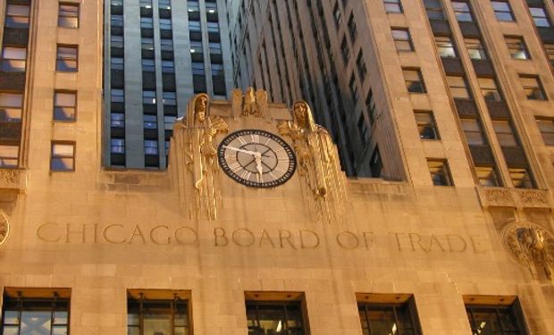 Subas para cerrar la semana en Chicago