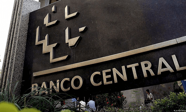 Mercado financeiro prevê crescimento do PIB acima de 3% em 2024 pela primeira vez