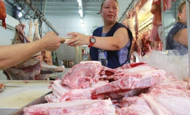 El aumento del precio de las carnes de pollo y de vaca llevó a la porcina a ganar terreno.