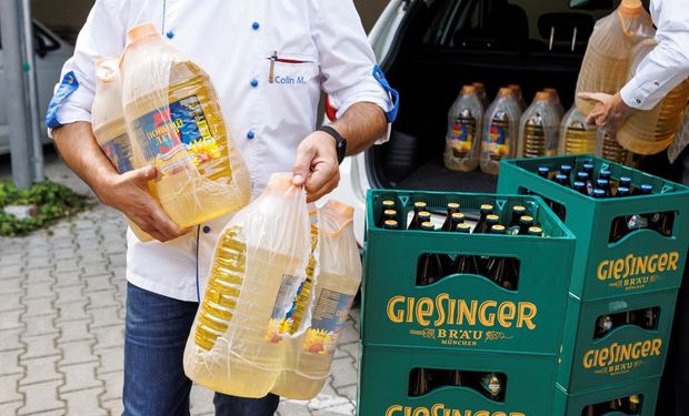 En Alemania ofrecen cerveza a cambio de aceite de girasol