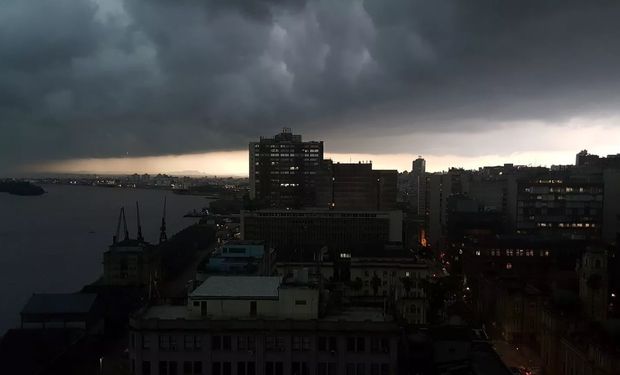 Chuva aumenta nesta semana com um episódio de instabilidade que vai afetar os três estados da região Sul. (Foto - Porto Mauá/MetSul