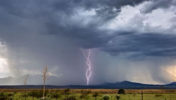 Inmet emite alerta de perigo para chuva em Goiás, Mato Grosso e Tocantins