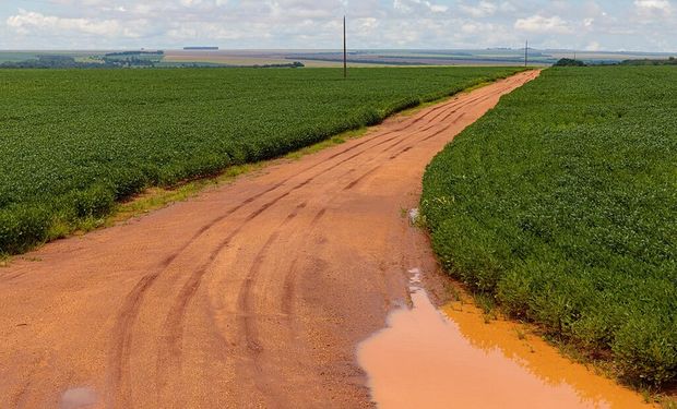 Previsão do tempo: chuvas intensas avançam pelo Brasil nesta quinta-feira