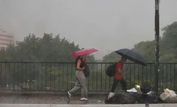 Forte chuva no centro de São Paulo no final da tarde. (Foto: Paulo Pinto/Agência Brasil)