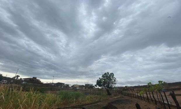 Chuvas ganham força no Centro-Norte e devem atingir oito estados até sábado