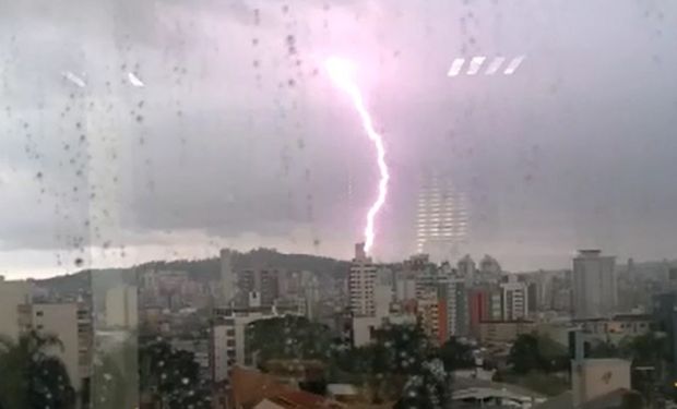 MetSul prevê acumulados de 250 mm de chuva e ventos acima dos 120 km/h em algumas área da região Sul. (foto - ilustrativa)