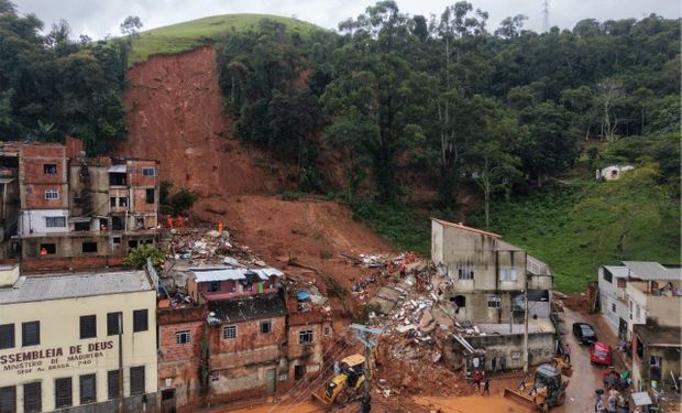 Chuva devastadora em Minas: pelo menos 37 mortos, 33 desaparecidos e previsão de mais chuva